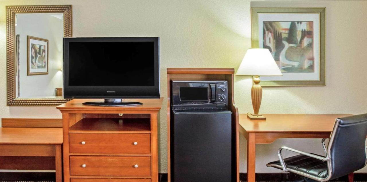 La Quinta By Wyndham Minneapolis-Minnetonka Eksteriør billede